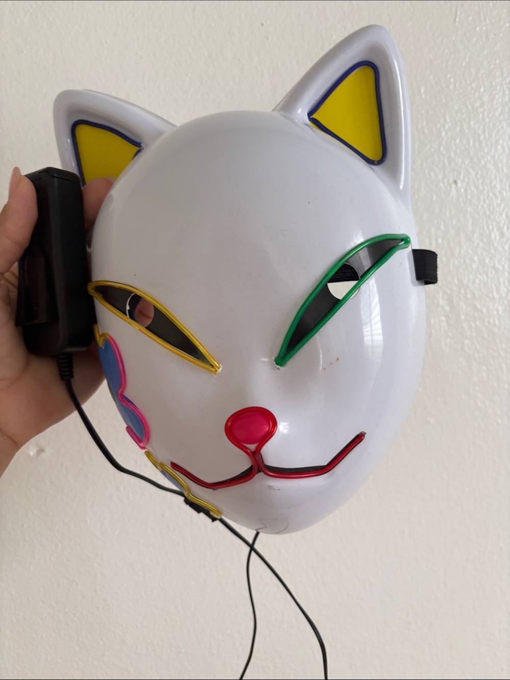White Cat LED Mask litting Color Accents